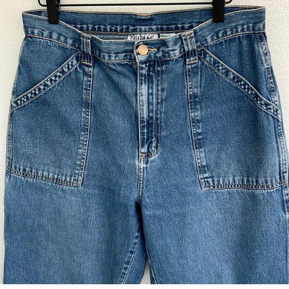 Bill Blass Jeans, carpenters' style, Denim Capris - Picture 3 of 8